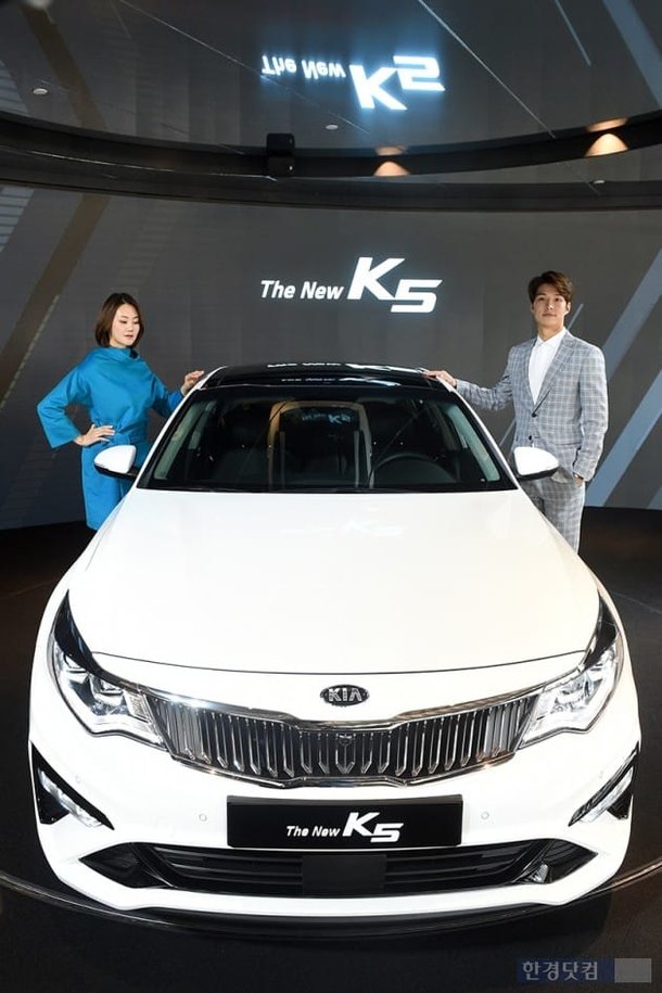 [포토] 기아 더 뉴 k5 공식 출시 : 네이트 뉴스