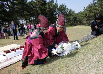 백제 성왕 후손 1400년만에 익산땅 밟았다 : 네이트 뉴스