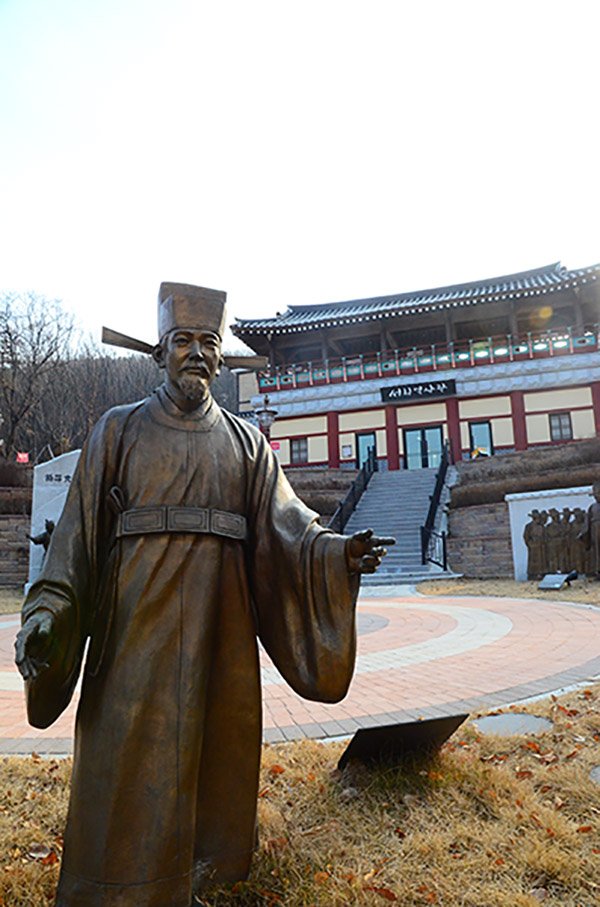 고려 외교사에 빛나는 역사의 현장- 이천 서희테마파크 : 네이트 스포츠