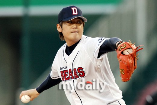 '7이닝 1실점' 김선우, '에이스의 자격' 증명한 쾌투 : 네이트 스포츠
