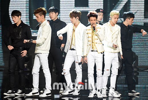 [MD포토] 4TEN '분위기 잡고 시작할께요' | 네이트 연예