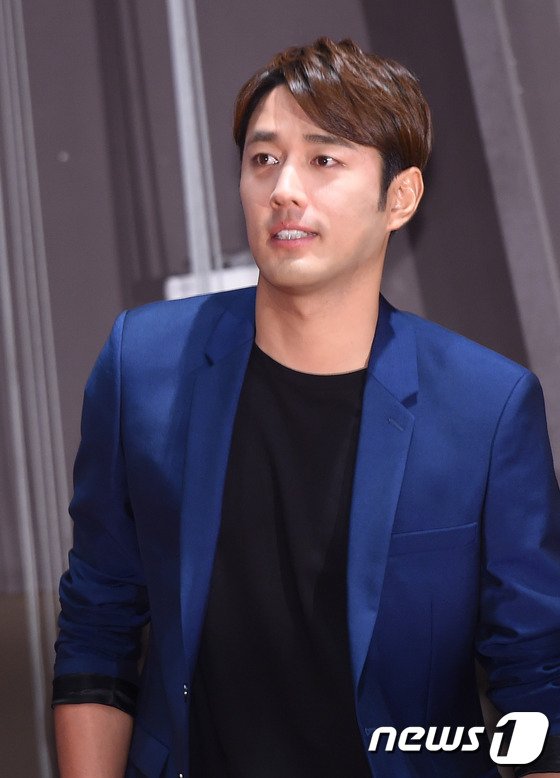'함정' 조한선 