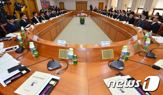 4.13총선 대비 전국 선거전담 재판장회의 : 네이트 뉴스