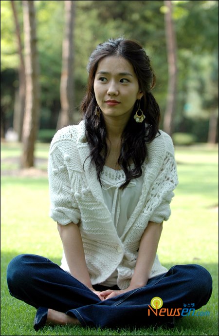 ‘연기자 변신’ 이진 “가수 출신이란 선입견 힘들었다” : 네이트 뉴스