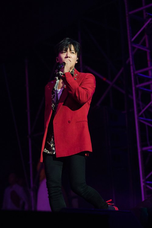 [포토엔]젝스키스 이재진 '정열적인 레드 자켓' : 네이트 연예
