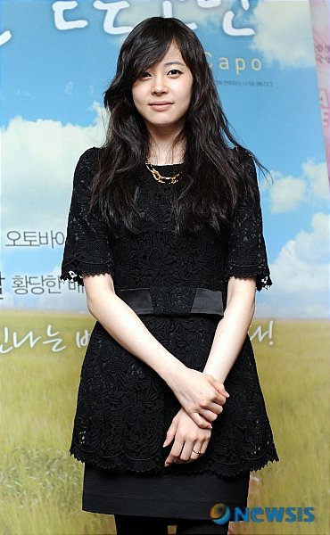 영화 '하늘을 걷는 소년'으로 돌아온 허이재 : 네이트 연예