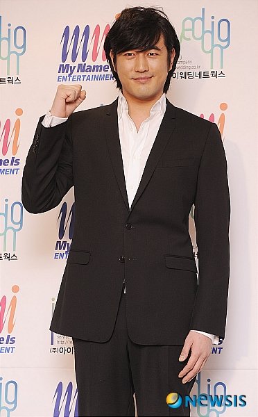 조한선 