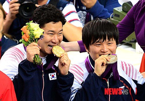 [런던2012]최영래, 무명 설움 털어낸 값진 은메달 : 네이트 스포츠