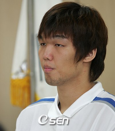 하승진, 베이징 올림픽행 선봉에 선다 : 네이트 스포츠