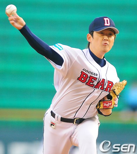 김선우, 떨어지는 구종으로 확실한 '탈바꿈' : 네이트 스포츠