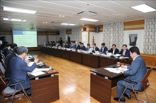 대구시, 특별지방행정기관장·경제단체장 규제개혁 합동회의 개최 : 네이트 뉴스 대구시, 특별지방행정기관장·경제단체장 규제개혁 합동회의 개최 : 네이트 뉴스