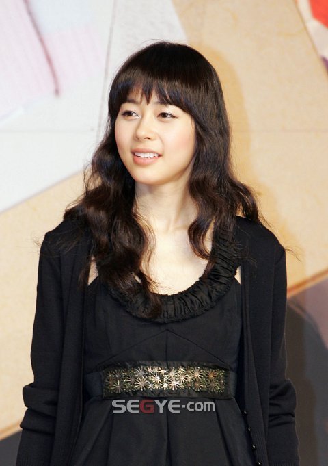 '1월 결혼' 허이재, 임신 9개월째…'임신 아니라더니' : 네이트 연예