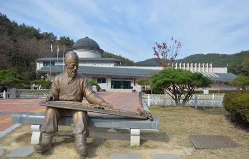 [여행] 잊혀진 왕국, 승자의 역사에 물음을 던지다 : 네이트 뉴스