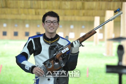 한국소총 간판 한진섭, 소총강국 중국에 선전포고 