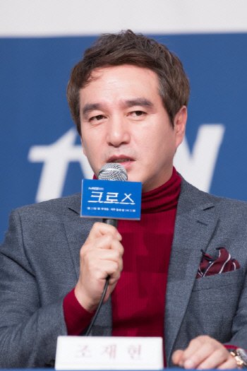 [SS이슈]'모든 것 내려놓겠다'는 조재현, 사실상 은퇴 수순 밟을까 : 네이트 연예