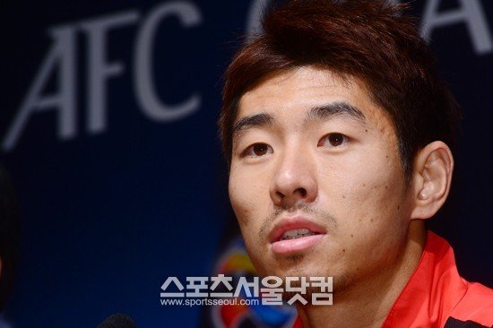 [SS포토]AFC 우승을 향해 달리는 하대성 : 네이트 스포츠