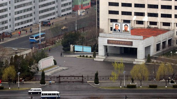 北 김정은, 김책공대 방문…