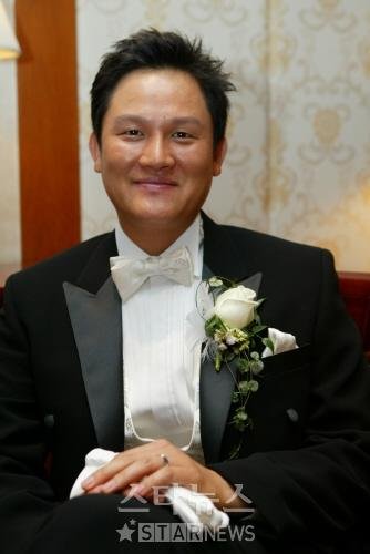 강성진, 김수로와 함께 '꼭지점 댄스' 원조멤버 : 네이트 연예