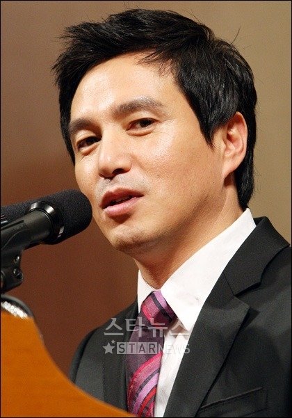 조재현, KBS '수요기획-아프리카 맹수' 내레이션 : 네이트 뉴스