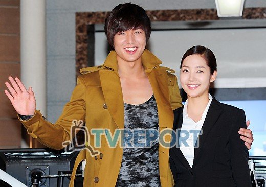 이민호-박민영, SBS 연기대상 '베스트커플상' 수상할까? : 네이트 연예 이민호-박민영, Sbs 연기대상 '베스트커플상' 수상할까? : 네이트 연예