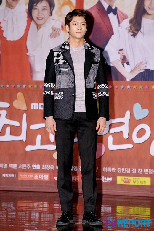 [T포토] 곽희성 '깔끔한 헤어스타일!'(최고의 연인) : 네이트 연예
