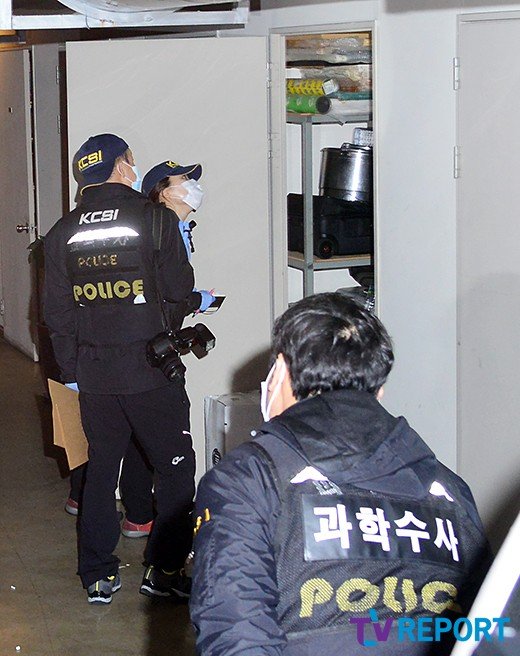 [T포토] 조민기 사망, 소환 조사 앞두고 극단적 선택 : 네이트 연예